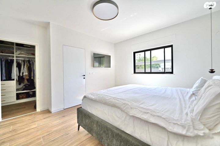 דו משפחתי, גני איריס, נס ציונה