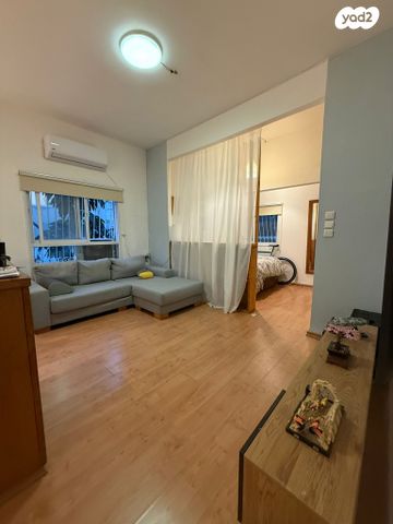 שדרות מוצקין 