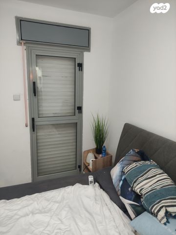 דירת גן, האלון, רמות יצחק, נשר