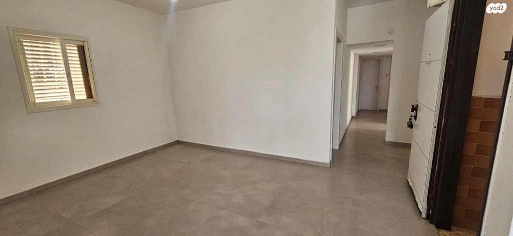 גג/ פנטהאוז, הרב קפאח, גרין ועם, חולון