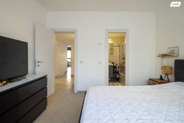 גג/ פנטהאוז, יחזקאל שטרייכמן, הגוש הגדול, רמת אביב החדשה, נופי ים, תל אביב יפו