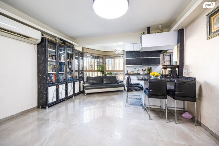 הרב ניסנבוים 11