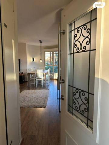 דירה, משה דיין, המגינים, מודיעין מכבים רעות