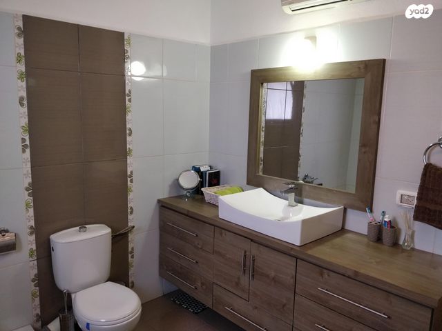 בית פרטי/ קוטג', כדים, יד חנה, יד חנה