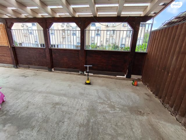 דירת גן, מלכי ישראל, קרית גת