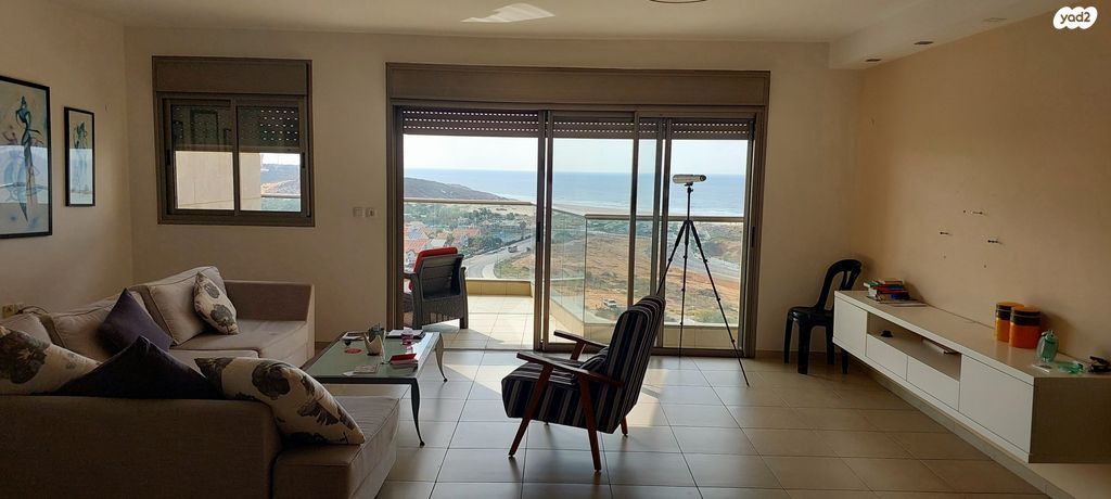 דירה, אהוד מנור, עיר ימים, נתניה