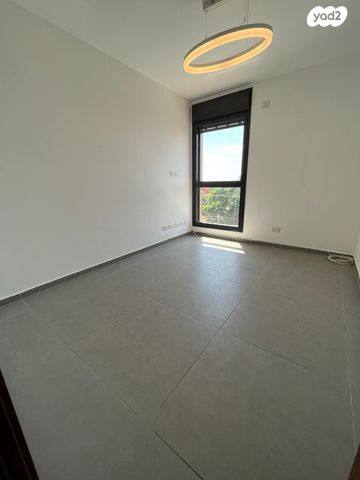 גג/ פנטהאוז, רמת השרון