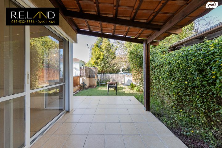 דו משפחתי, פרדס חנה כרכור