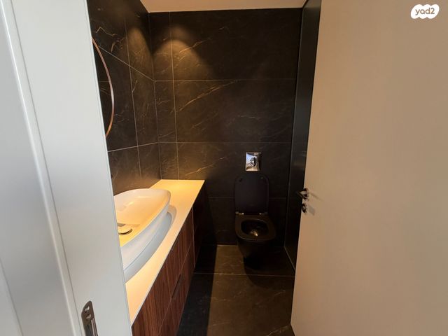 גג/ פנטהאוז, אחד העם, לב תל אביב, לב העיר צפון, תל אביב יפו