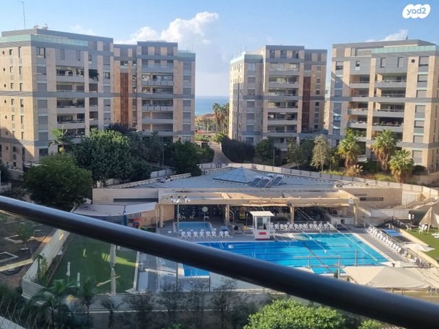 גג/ פנטהאוז, יחזקאל שטרייכמן, הגוש הגדול, רמת אביב החדשה, נופי ים, תל אביב יפו