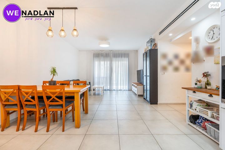 דירה, לוטם, הפרחים, חריש