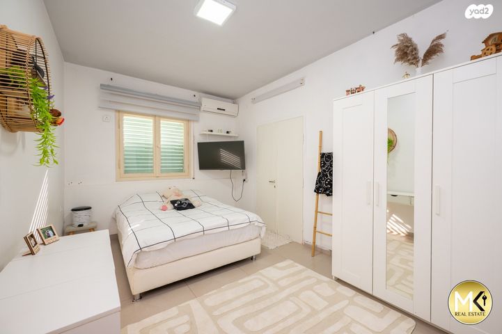 דו משפחתי, סגולה, פרדס חנה כרכור