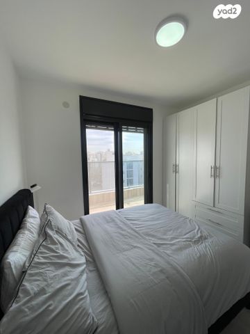 דופלקס, אפעל, שיכון ותיקים, חולון