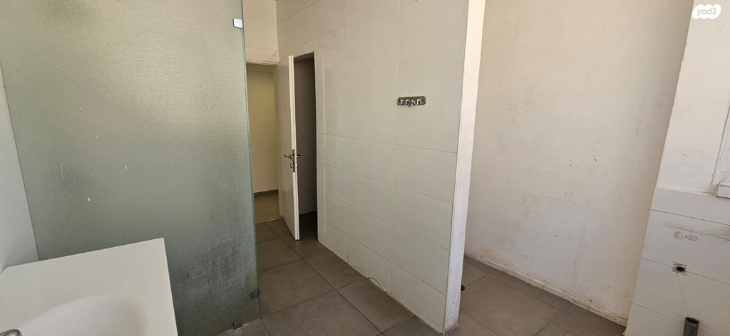 גג/ פנטהאוז, הרב קפאח, גרין ועם, חולון