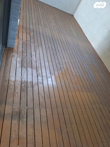 דירת גן, אסף, חרוזים, רמת גן