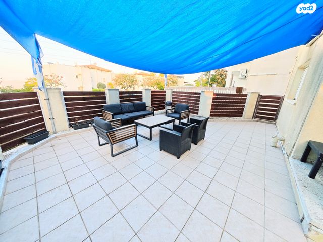 דירת גן, דרך הציונות 36, אריאל