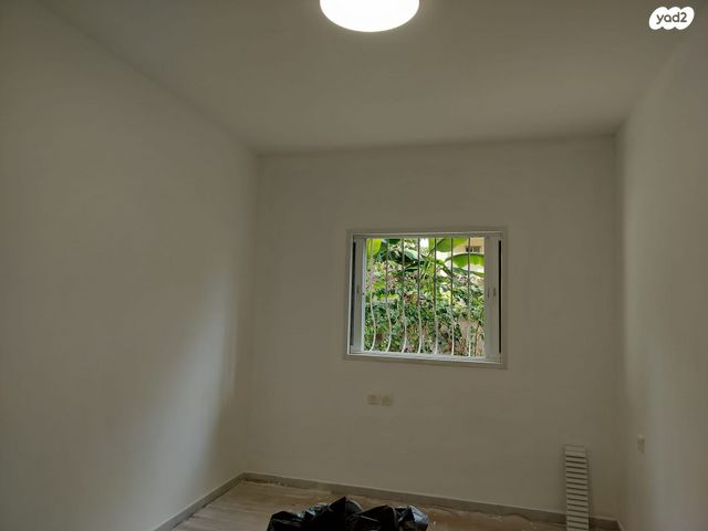 דירת גן, שיכון אשר, רעננה