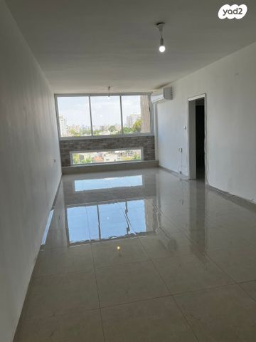 דירה, הרב אלנקווה, נווה ברבור, כפר שלם מערב, תל אביב יפו