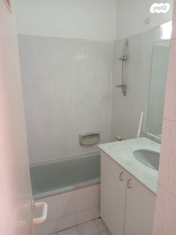 דירה, רבקה 12, בקעה, ירושלים