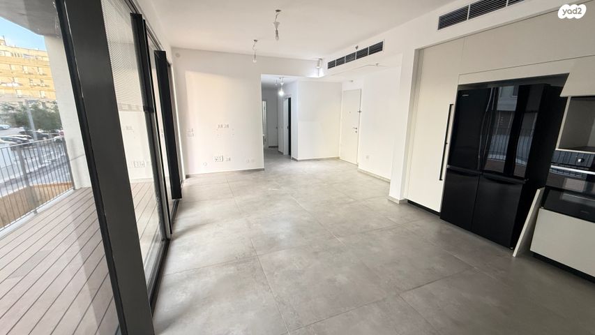 דירה, זכרון יעקב 5, הצפון החדש - כיכר המדינה, תל אביב יפו