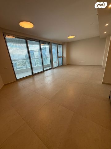 גרציאני יצחק 