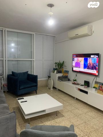 דירה, השדה, רמז, מערב ותיק, ראשון לציון