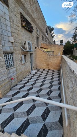 דירה, הנורית, עיר גנים, ירושלים