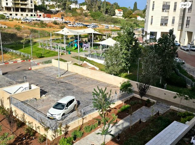 ד"ר יוסף בורג 