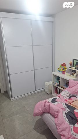 דירה, התותחנים 25, תל גיבורים, חולון