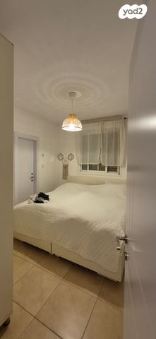 דירה, הבבא סאלי, חומת שמואל, הר חומה, ירושלים