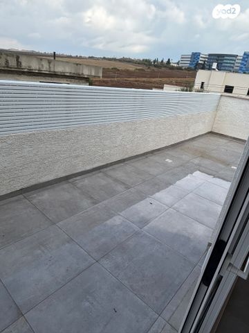 יחידת דיור, פוריה נווה עובד