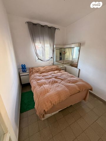 דירה, תל גיבורים, חולון