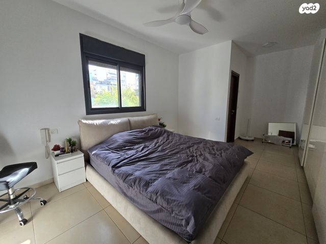 דירה, כפר סבא