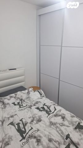 דירה, התותחנים 25, תל גיבורים, חולון