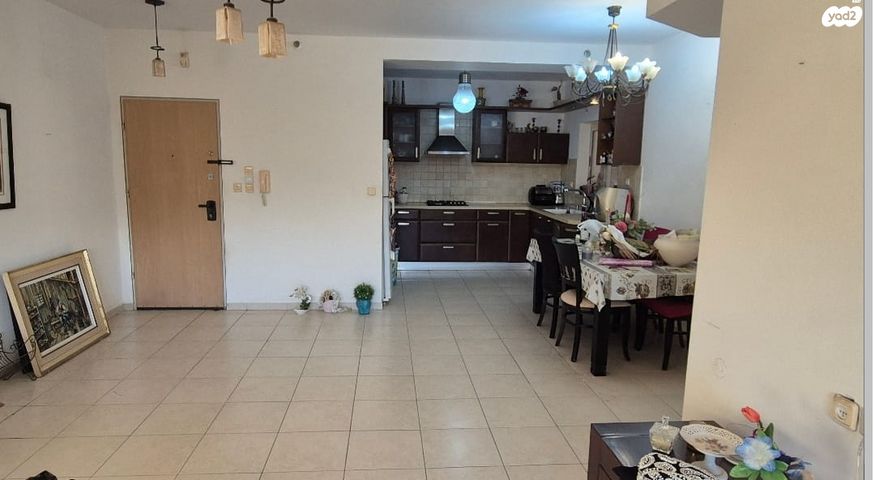 דירה, מתחם 200, הוד השרון