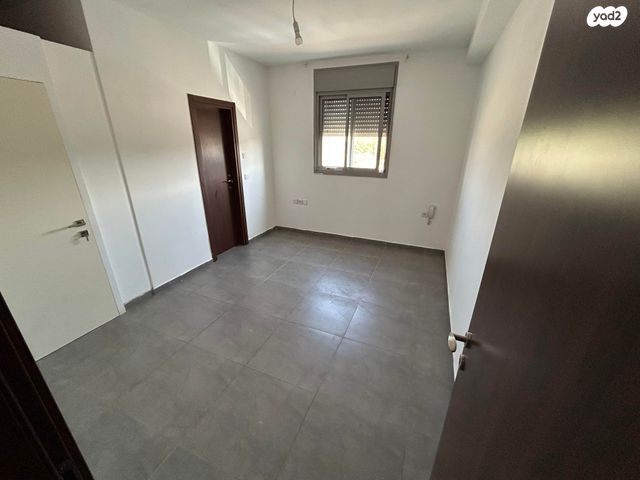 דירה, עוזי חיטמן 3, נאות אפק, אפקה, קרית ביאליק