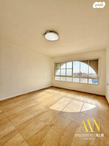 דירה, משעול רוגל, נווה דוד, דימונה