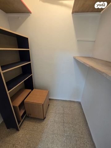 דירה, שמעון רייך, עיר, מרכז העיר, נהריה