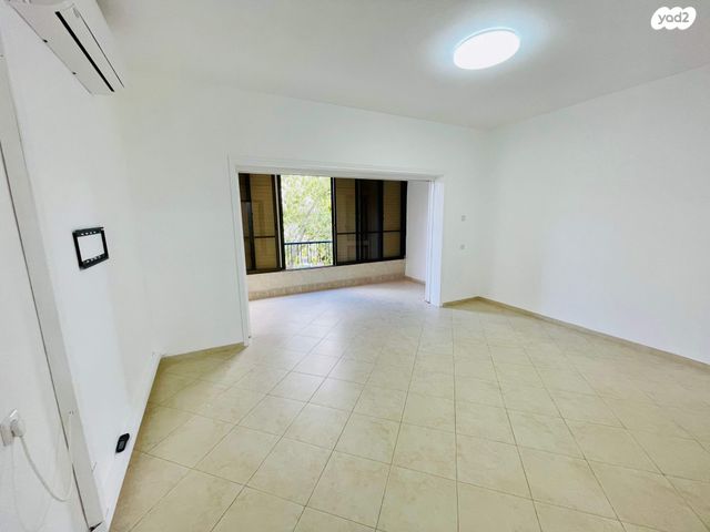 דירה, התשבי 28, רמת התשבי, חיפה