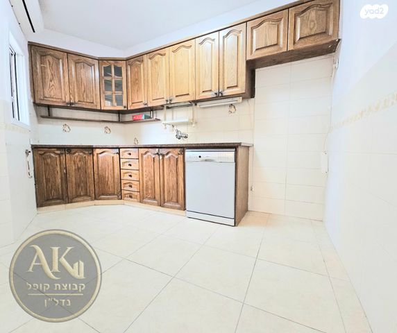 דירה, מזרחי משה, ראשון לציון