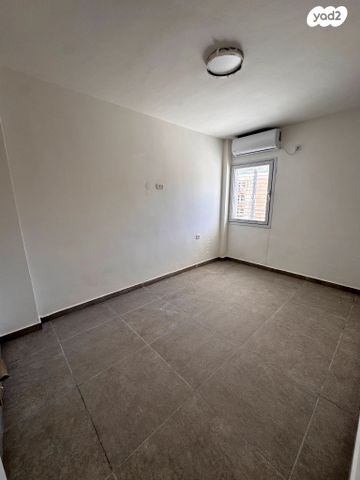 דירה, רחבת הסוכנות, דימונה