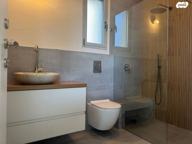 דירת גן, ויתקין, אחוזה, חיפה