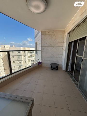 דירה, אילנות, סביוני ים, קרית ים