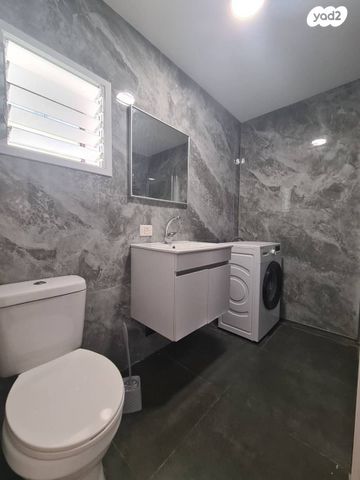 דוד רזיאל 69