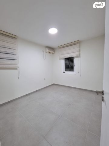 דירה, נתיב השומרון 5, מרכז העיר, קרית אתא