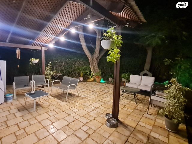 בית פרטי/ קוטג', עשרת