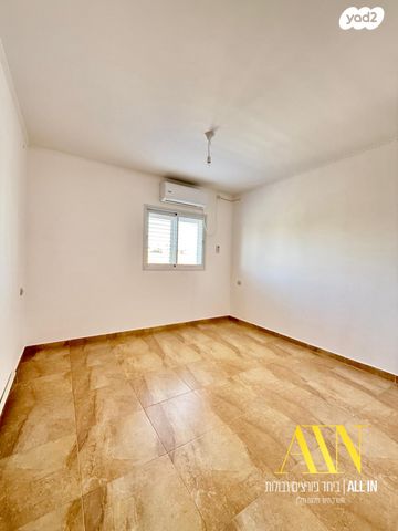 דירה, משעול רוגל, נווה דוד, דימונה