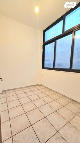 דירה, אוסישקין, אגרובנק, חולון