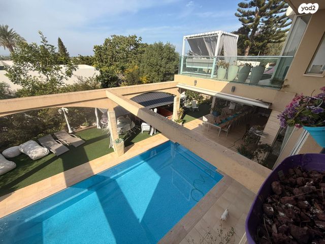 בית פרטי/ קוטג', השמש, הרקיע, הגולף, קיסריה