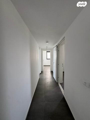 דירה, פארק העסקים האלף, ראשון לציון